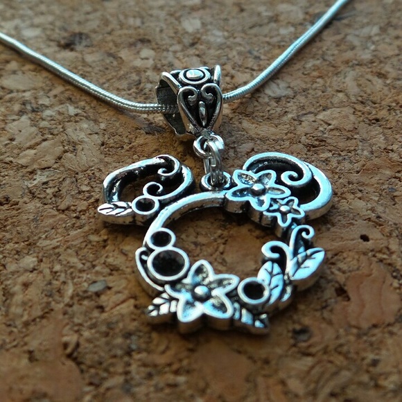 Mouse Head Necklace with 925 Silver Snake Chain - Picture 4 of 8